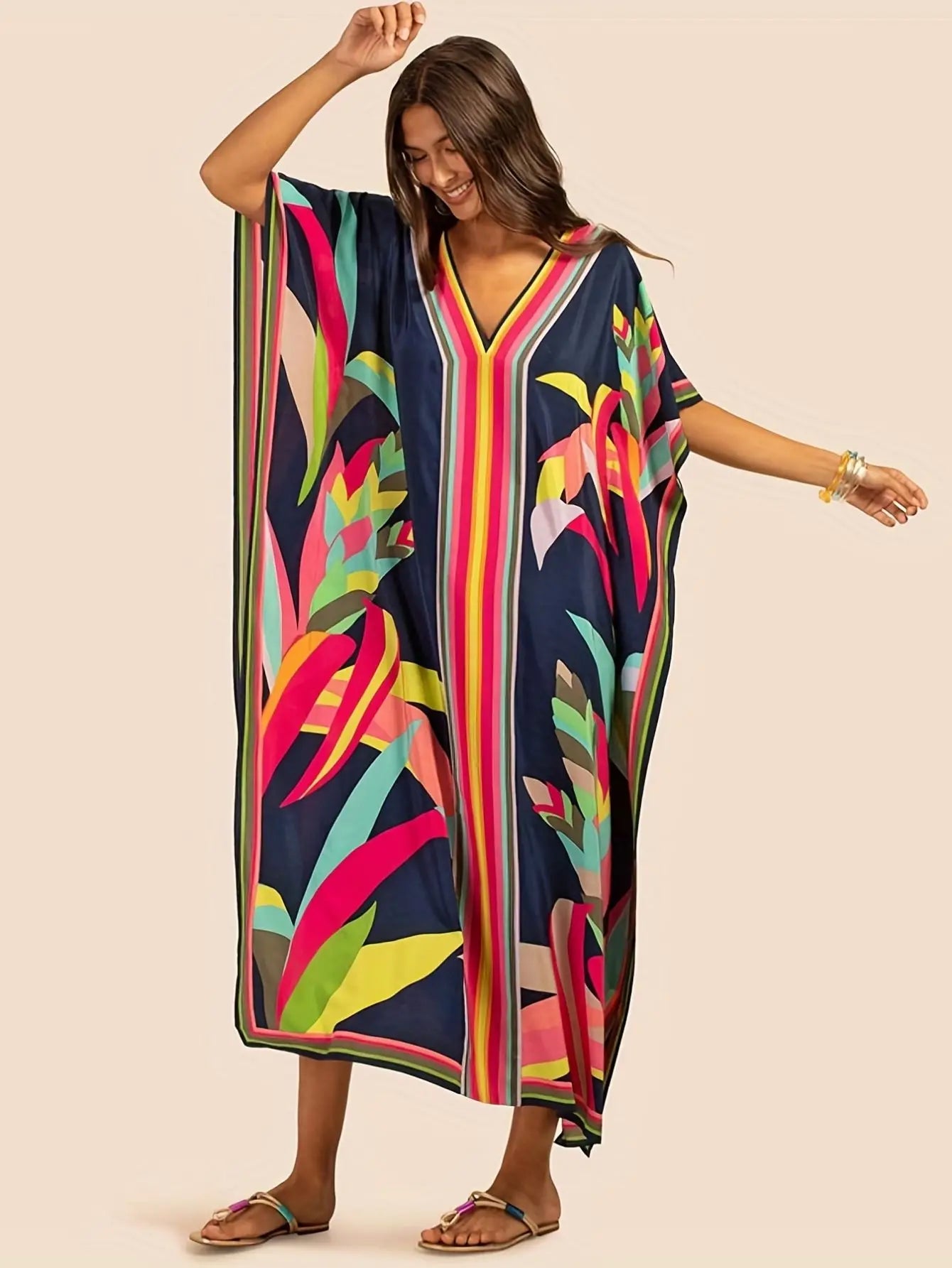 Robe kaftan grande taille col V — coupe ample d'été