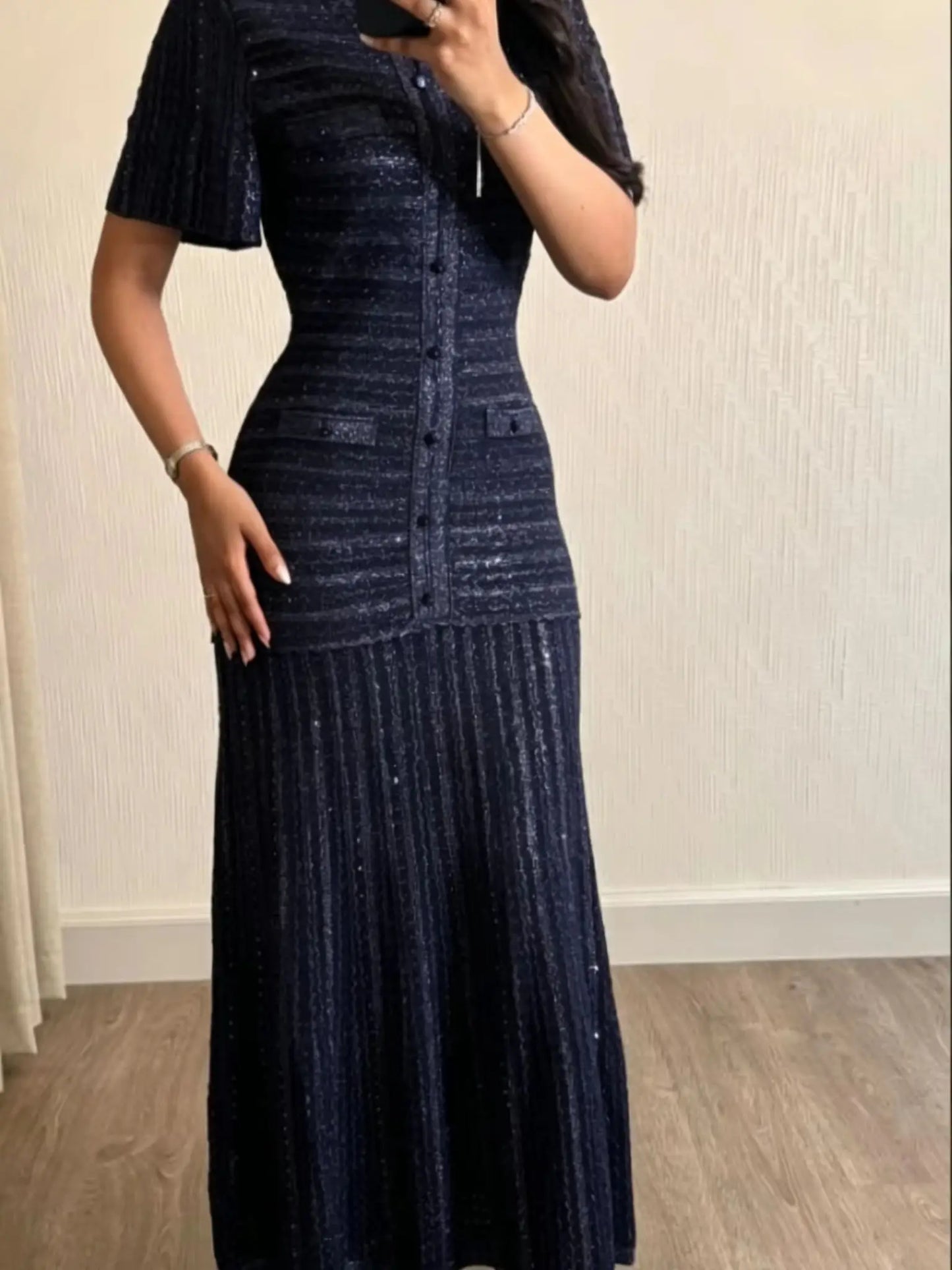 Robe longue chic en maille - vue de cote