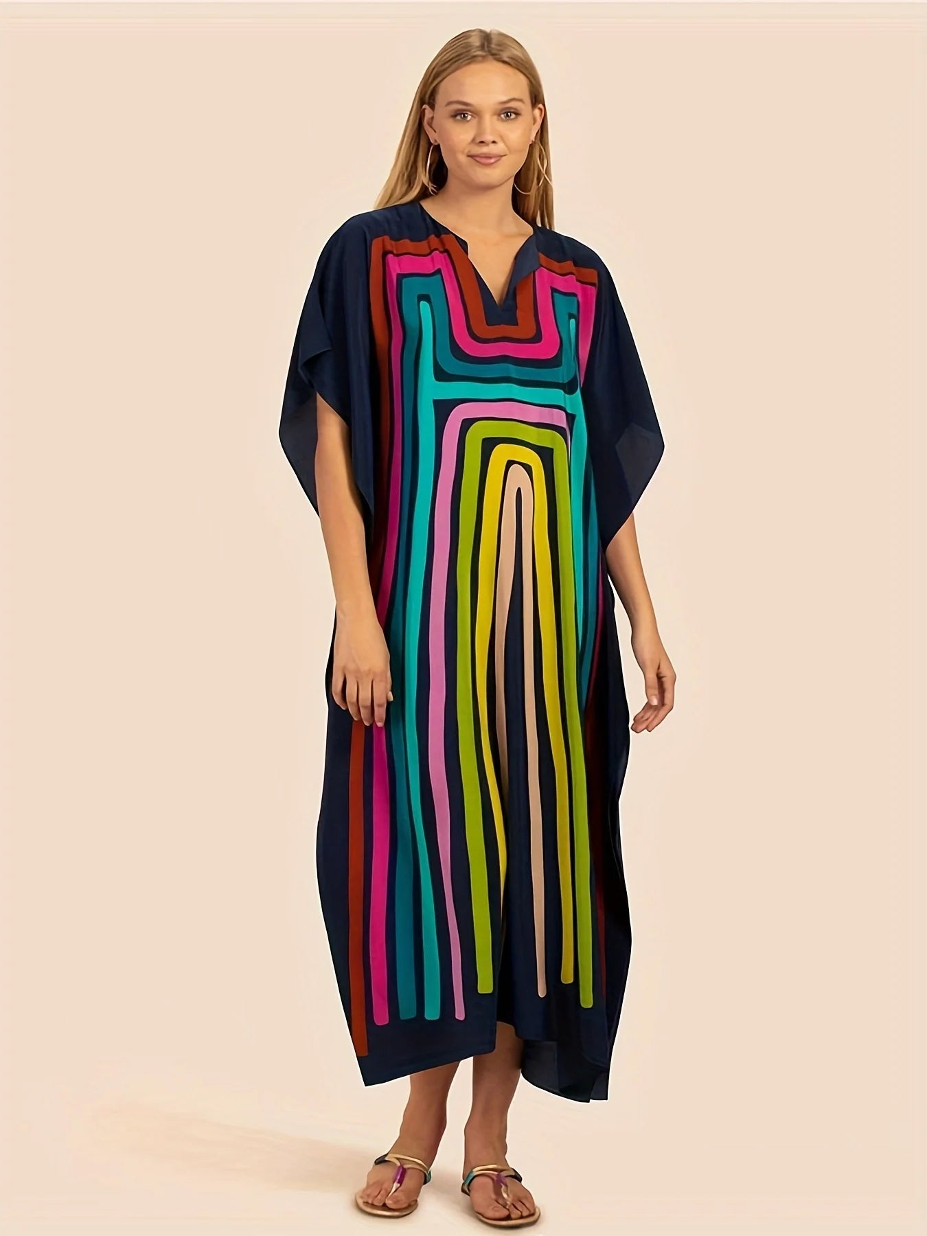 Robe kaftan grande taille col V — coupe ample d'été